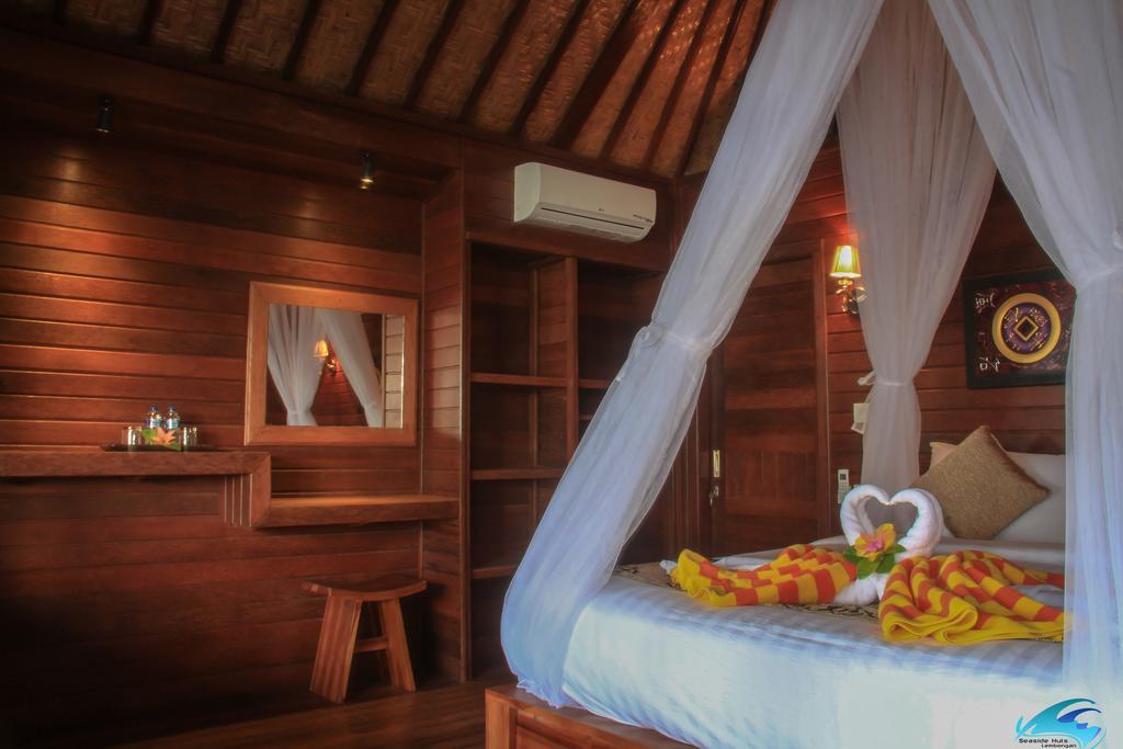 Seaside Huts Lembongan Hotel Exterior photo